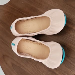 Tieks ballerina pink size 7 ladies